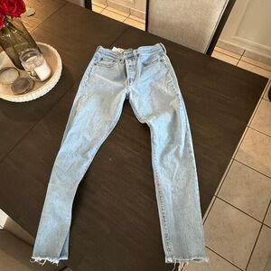 Levis 501 skinny tango light